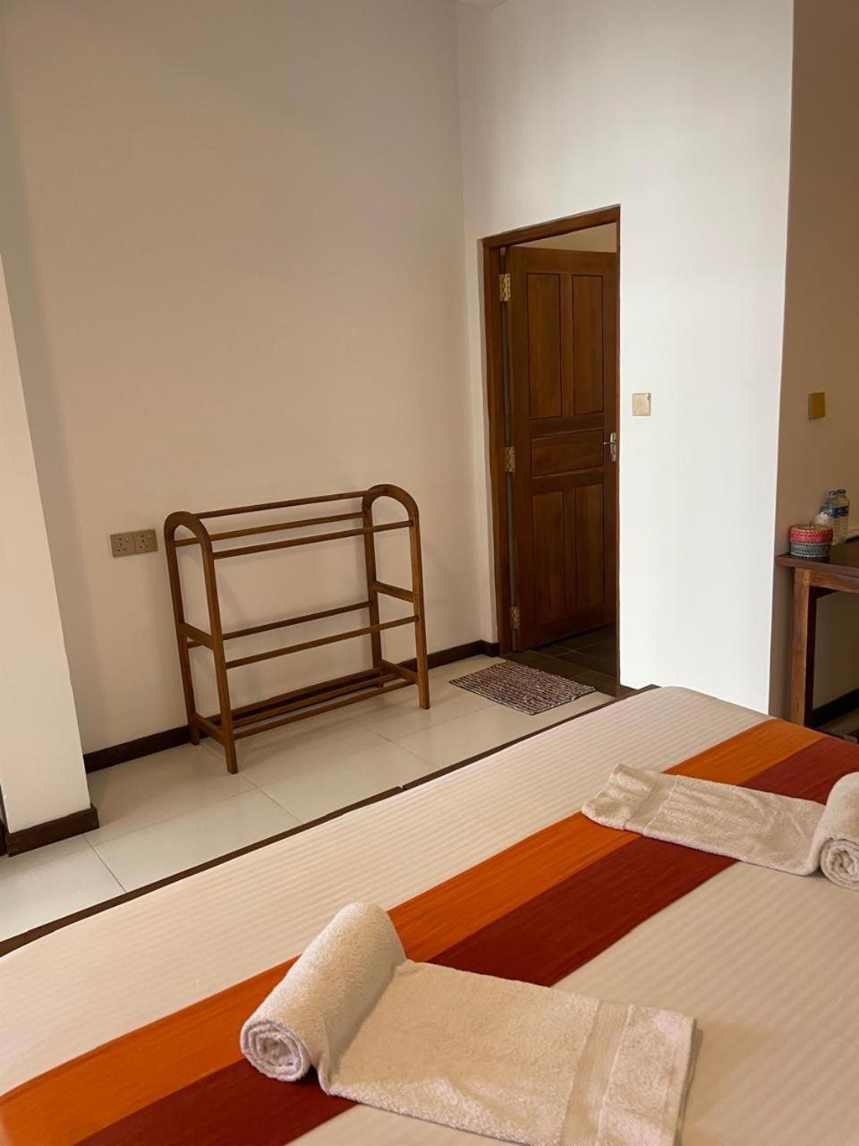 Bv Residence Тангале Екстериор снимка